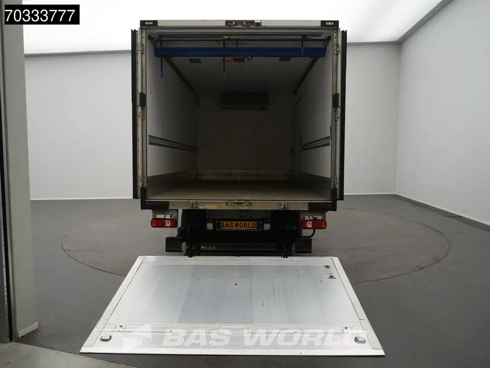 Iveco Daily 3.0L Automaat Lamberet Laadklep Koelwagen uit 2022, foto 8