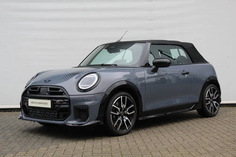 Mini Cabrio Cooper C Automaat uit 2025, foto 3