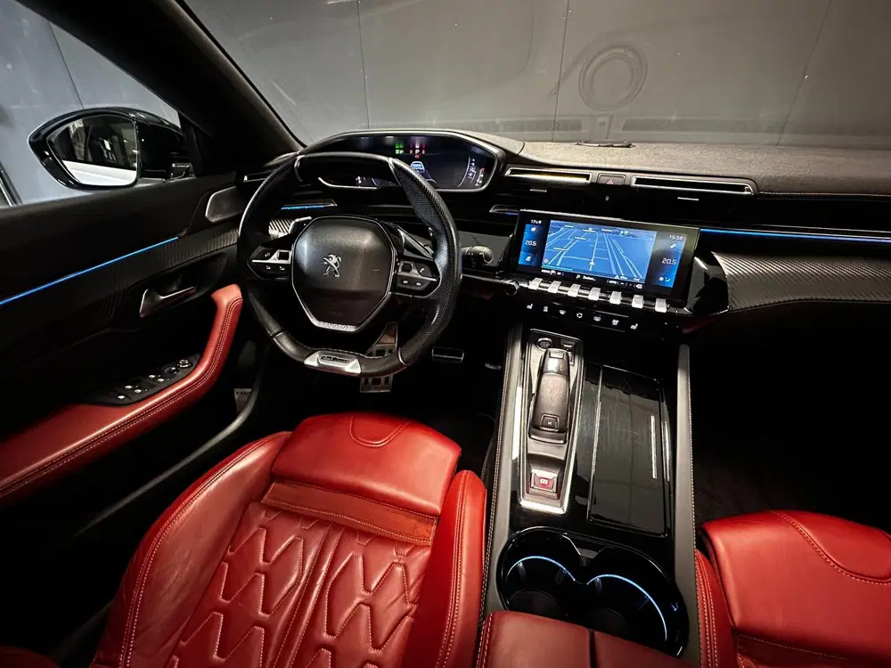 Peugeot 508 1.6 PureTech GT Line uit 2019, foto 12