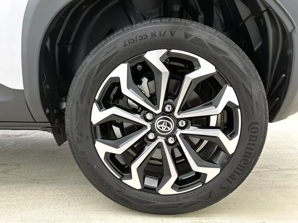 Toyota Yaris Cross 1.5 Hybrid 115 Dynamic uit 2025, foto 4