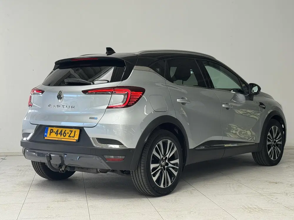 Renault Captur 1.6 E-Tech Plug-in Hybrid 160 Initiale Par uit 2021, foto 2
