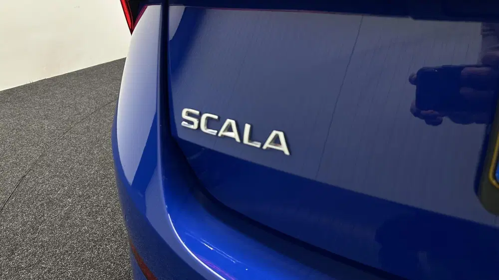 Skoda Scala 1.0 TSI Style CARPLAY ECC LM CRUISE DAB LE uit 2021, foto 14