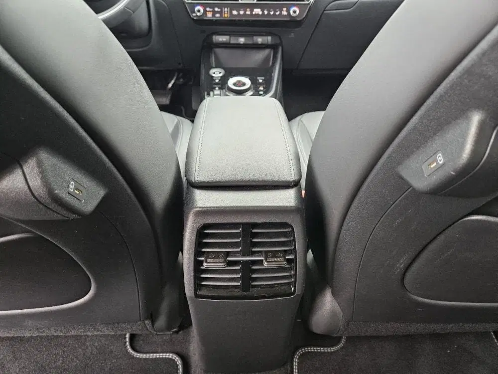 Kia Niro DynamicPlusLine uit 2024, foto 11