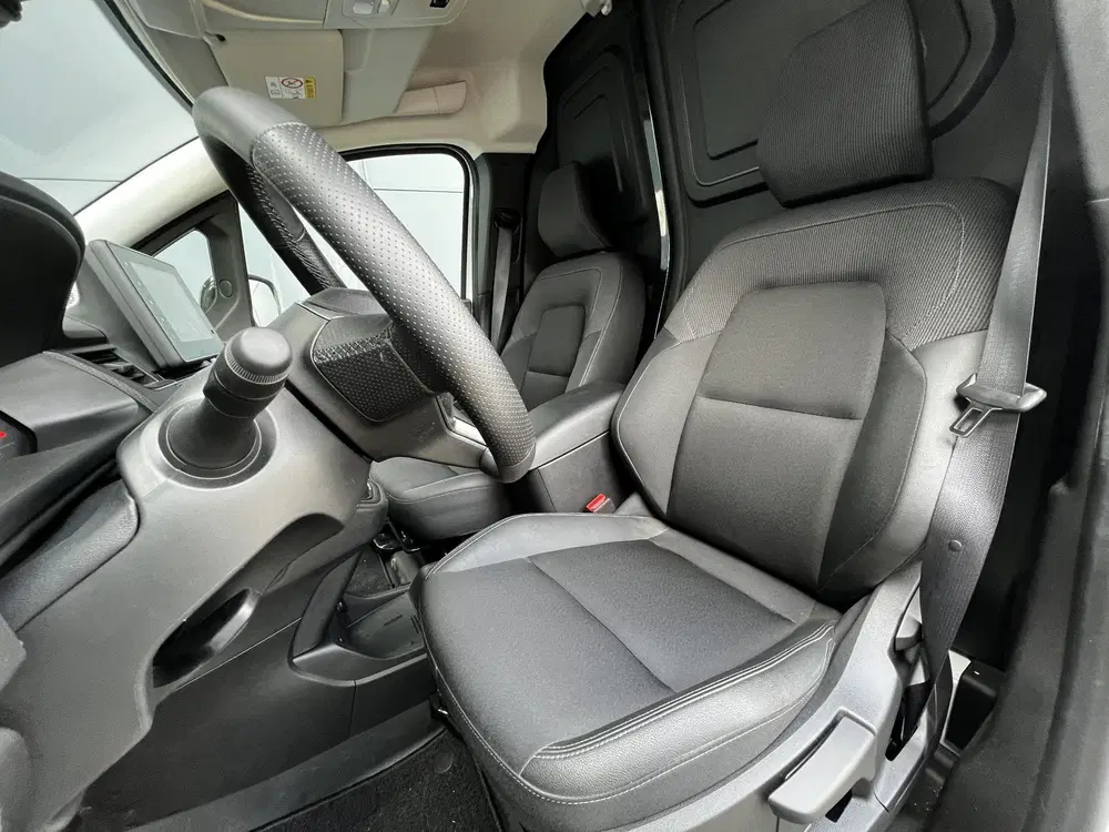 Renault Kangoo E-Tech Extra L1 44 kWh Demo uit 2026, foto 7