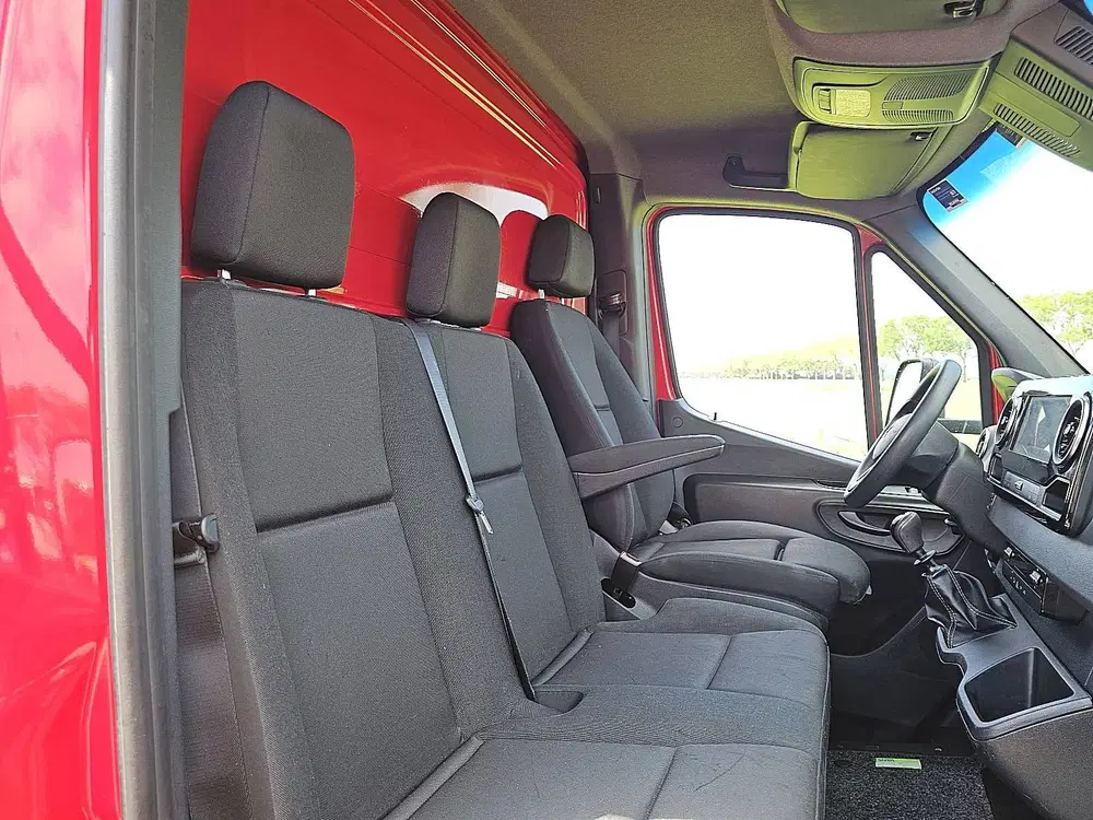 Mercedes-Benz Sprinter 515 bakwagen lwb 433cm uit 2023, foto 7