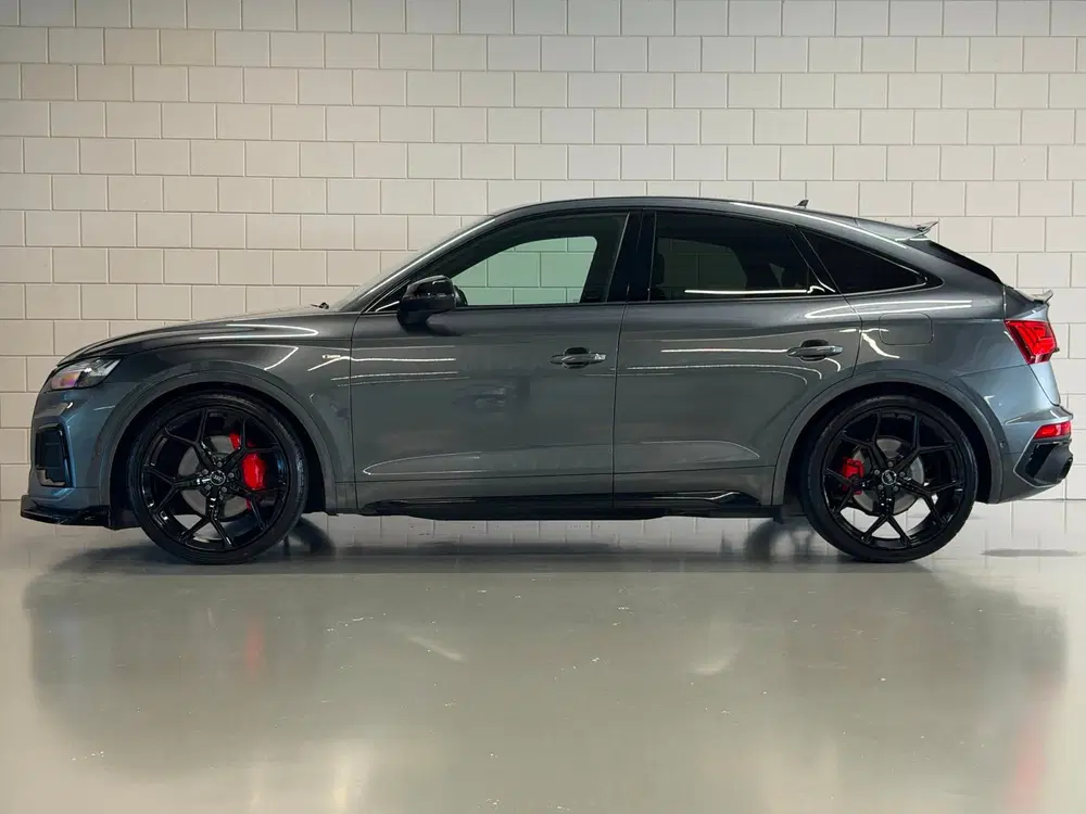 Audi Q5 55 TFSI e quattro Competition Black Optic uit 2023, foto 11