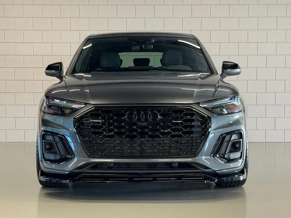 Audi Q5 55 TFSI e quattro Competition Black Optic uit 2023, foto 9
