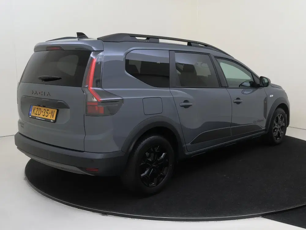 Dacia Jogger 1.8 hybrid 155 extreme uit 2026, foto 4