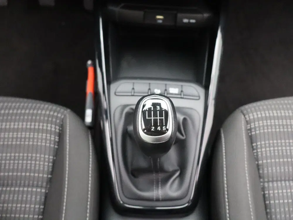 Kia Stonic 1.0 T-GDi MHEV DynamicLine uit 2023, foto 10