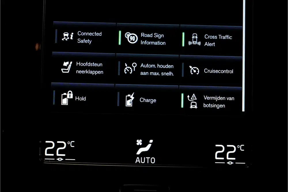 Volvo XC40 1.5 T4 Recharge 155kW uit 2021, foto 10