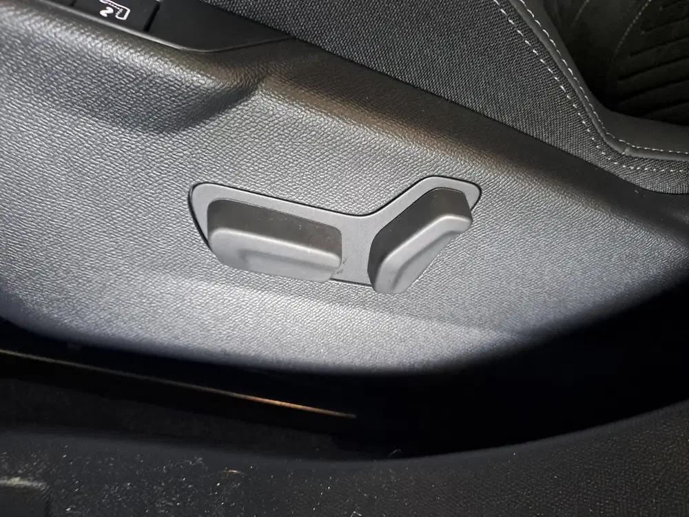Peugeot 2008 EV GT Avantage 54 kWh 17% BIJTELLING uit 2025, foto 13