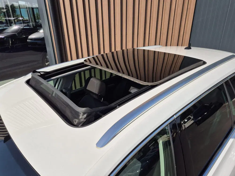 Volkswagen Passat 1.4 TSI PHEV GTE Business uit 2021, foto 3