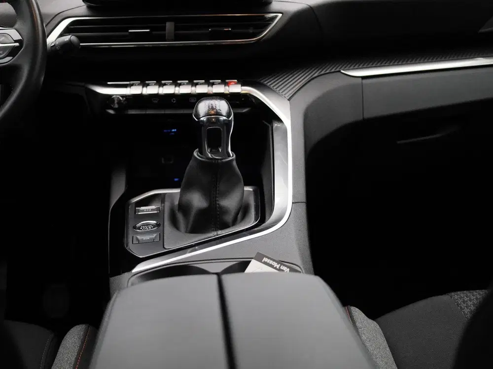 Peugeot 3008 1.2 PureTech Blue Lease Active uit 2021, foto 10
