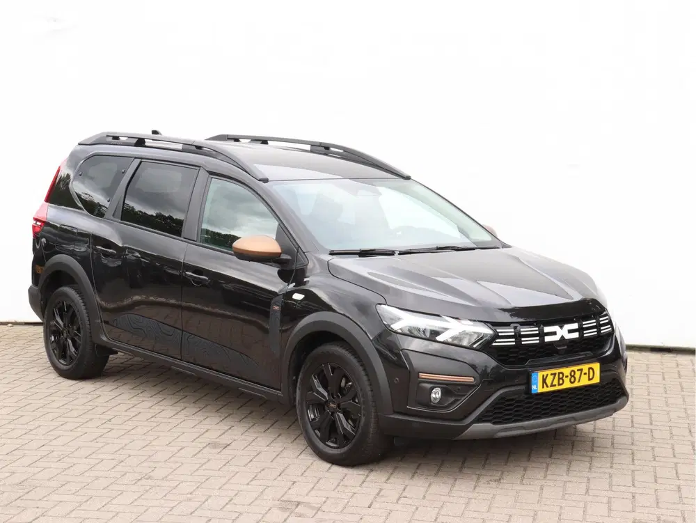 Dacia Jogger 1.0 TCe 110PK Extreme 7P PACK NAVI uit 2025, foto 4