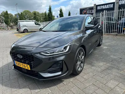 Ford Focus 1.0 EcoB. Hybrid ST Line Carplay uit 2025