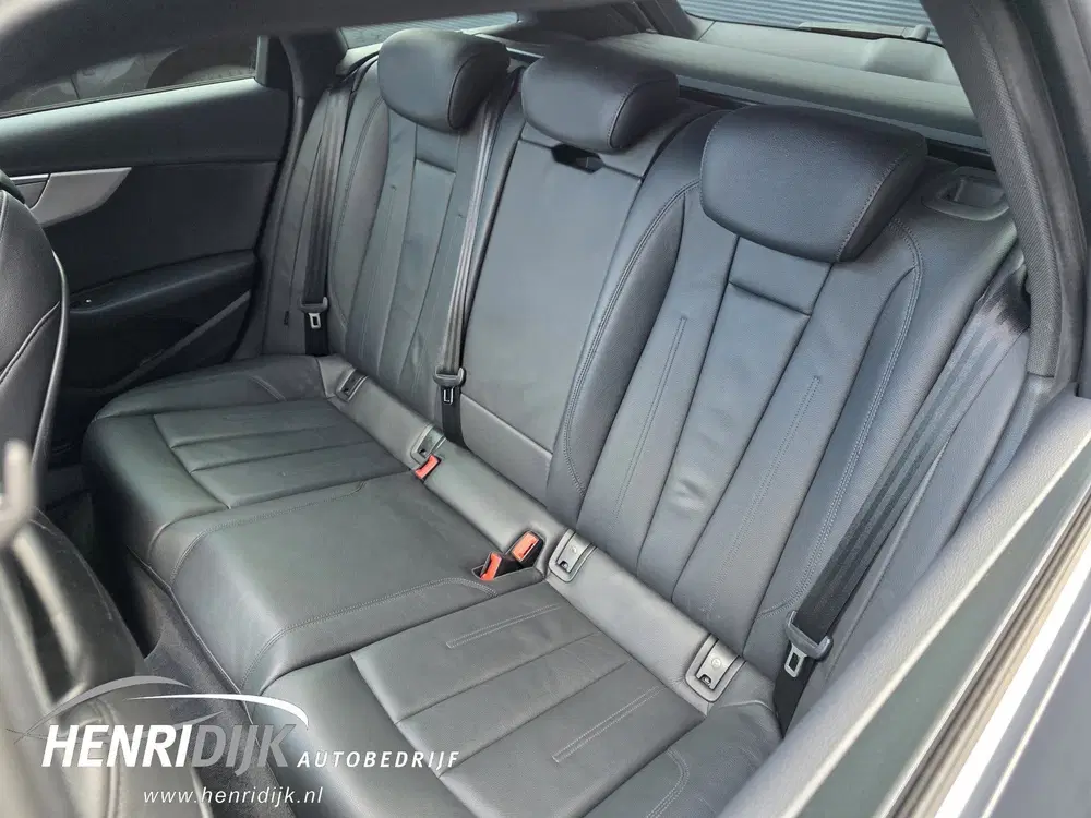 Audi A4 45 TFSI Sport S line Leder uit 2019, foto 13