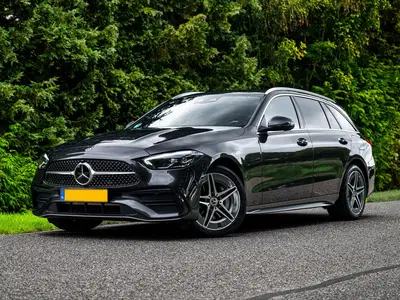 Mercedes-Benz C-Klasse 300 e AMG Line uit 2023