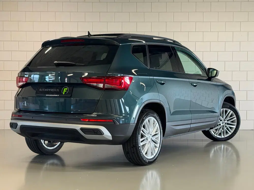 SEAT Ateca 1.5 TSI Style Business Intense DSG Aut. uit 2022, foto 2