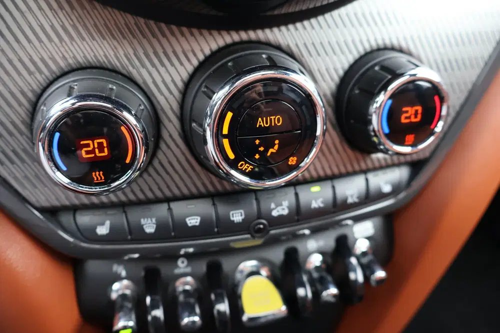 Mini Countryman Cooper SE ALL4 JCW Automaat uit 2021, foto 15