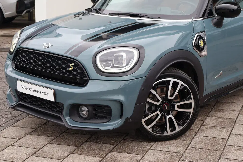 Mini Countryman Cooper SE ALL4 JCW Automaat uit 2021, foto 2