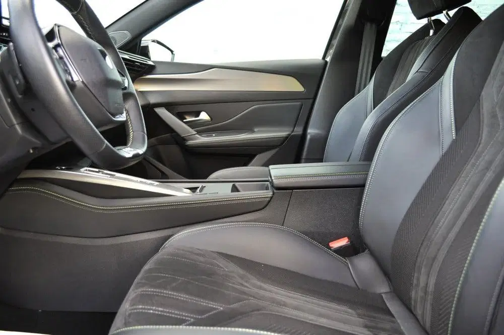 Peugeot 408 1.6 HYbrid 225 GT nav pdc v+a stuurverw uit 2024, foto 11