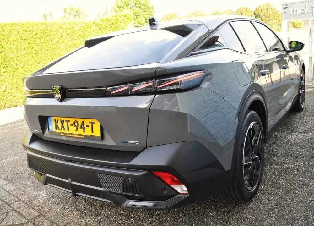 Peugeot 408 1.6 HYbrid 225 GT nav pdc v+a stuurverw uit 2024, foto 4