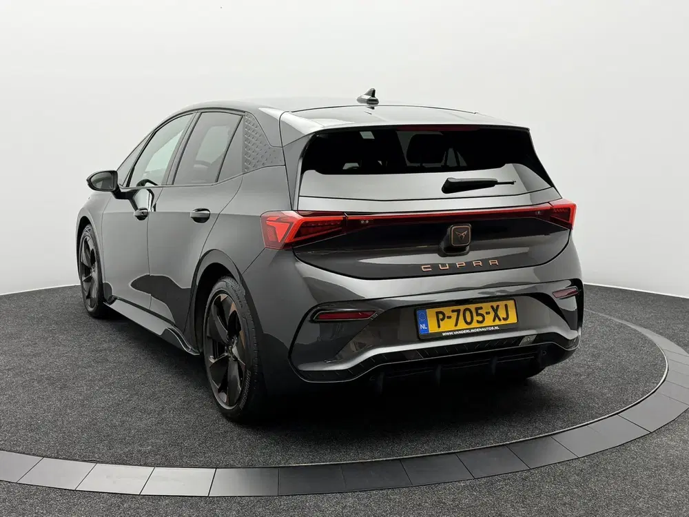 Cupra Born Adrenaline One 62 kWh SOH 95 uit 2022, foto 10