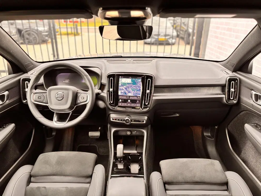 Volvo C40 Single Motor Extended Range Plus 82 kWh uit 2023, foto 9