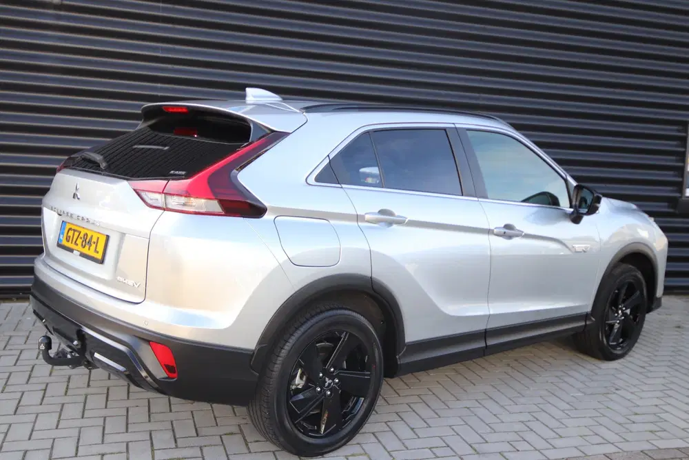 Mitsubishi Eclipse Cross 2.4 PHEV Black Edition NL-Auto uit 2024, foto 2