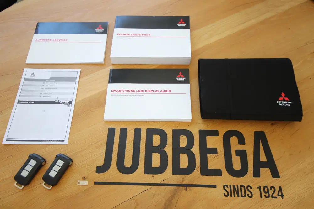 Mitsubishi Eclipse Cross 2.4 PHEV Black Edition NL-Auto uit 2024, foto 5