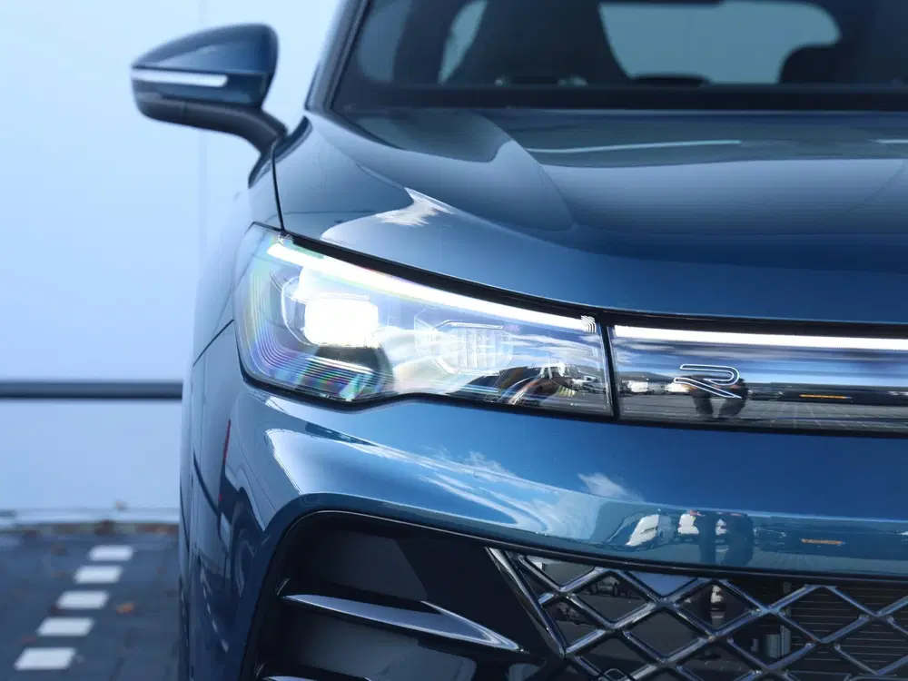 Volkswagen Tiguan 1.5 eHybrid R-Line Edition 204PK DSG uit 2025, foto 14