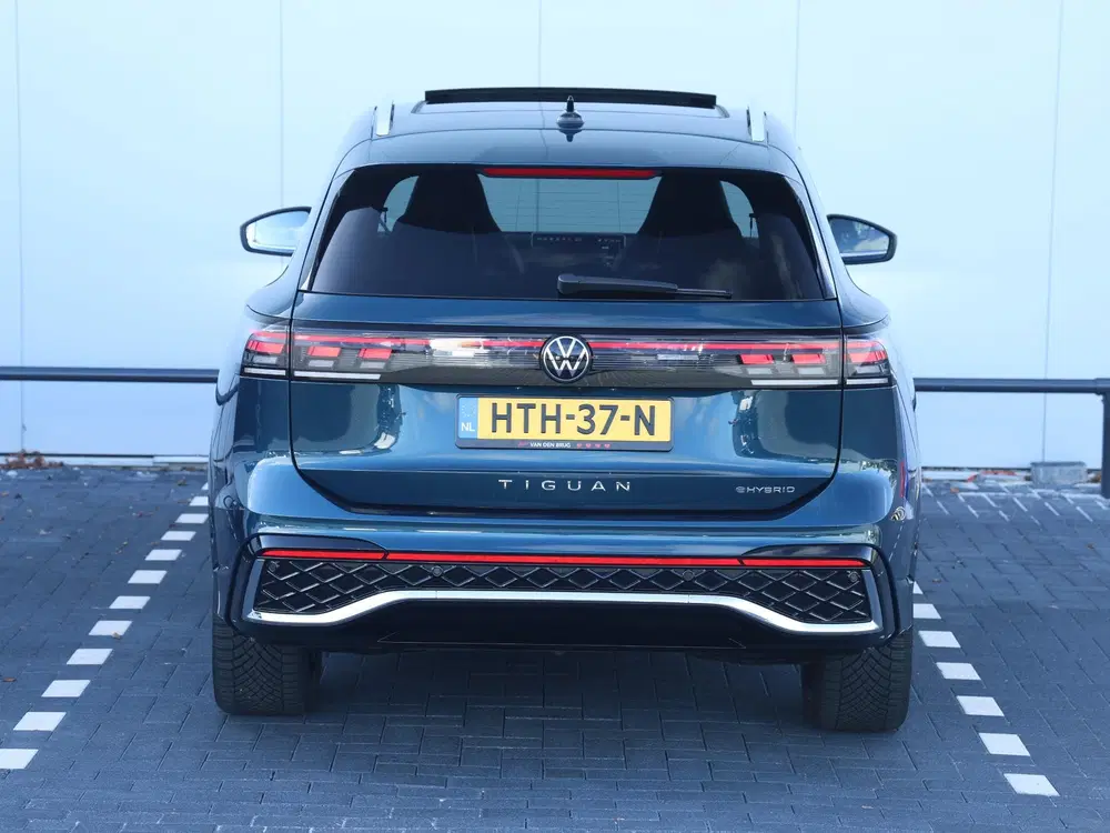 Volkswagen Tiguan 1.5 eHybrid R-Line Edition 204PK DSG uit 2025, foto 6