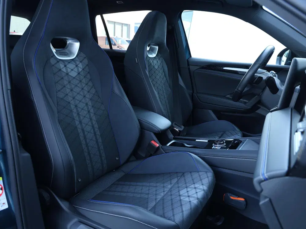 Volkswagen Tiguan 1.5 eHybrid R-Line Edition 204PK DSG uit 2025, foto 8