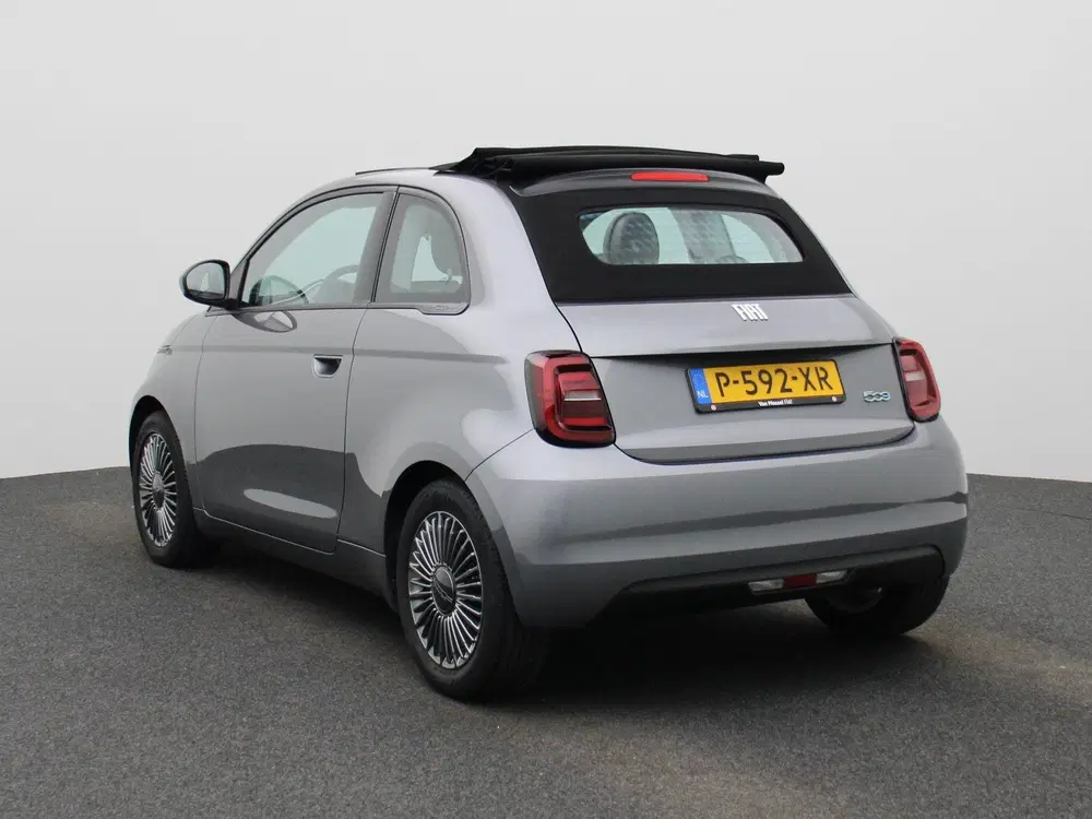 Fiat 500C Icon 42 kWh uit 2022, foto 3