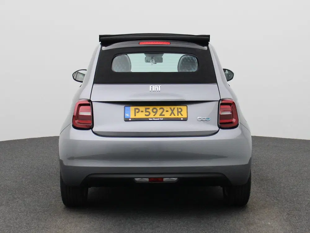 Fiat 500C Icon 42 kWh uit 2022, foto 6