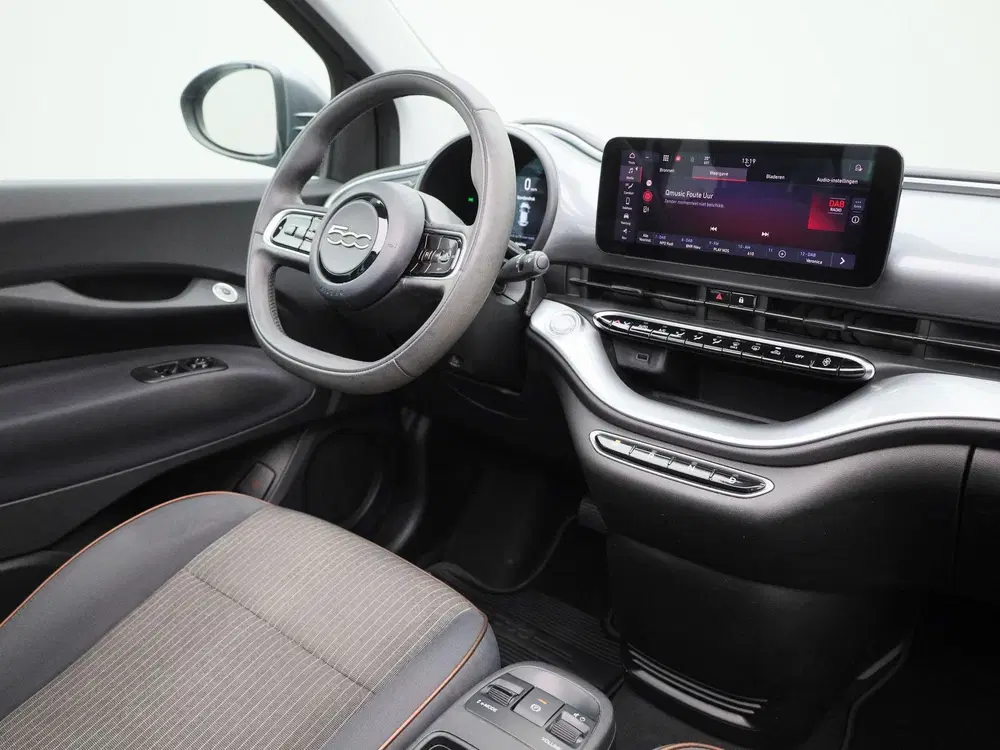 Fiat 500C Icon 42 kWh uit 2022, foto 8