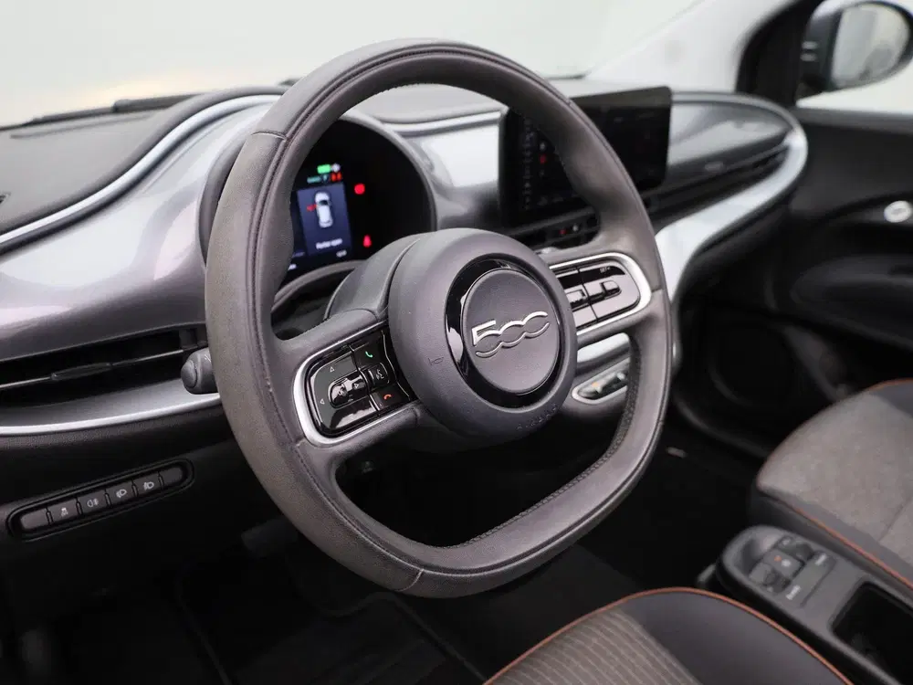 Fiat 500C Icon 42 kWh uit 2022, foto 9