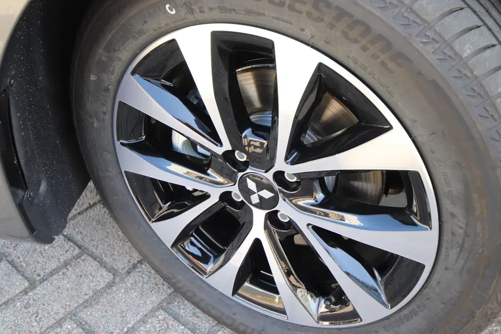 Mitsubishi Colt 1.6 HEV Intense Automaat €4.600 korting N uit 2026, foto 8