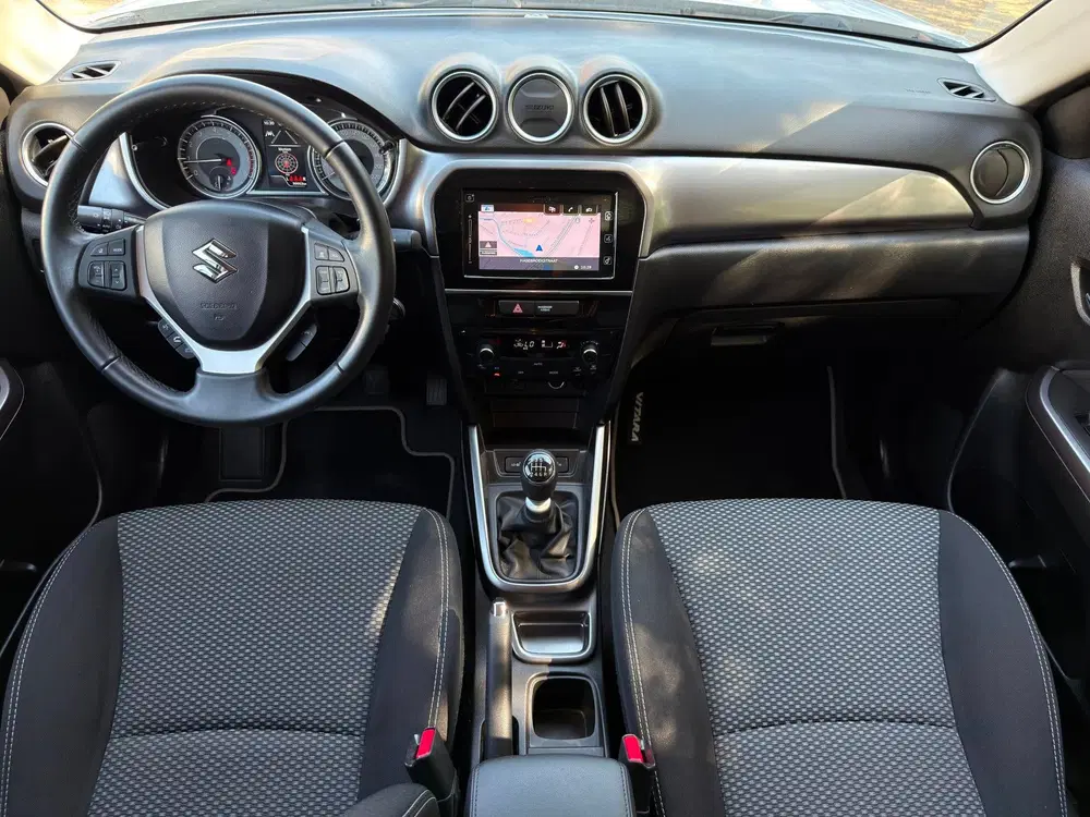 Suzuki Vitara 1.4 Boosterjet Select Smart Hybrid uit 2021, foto 12