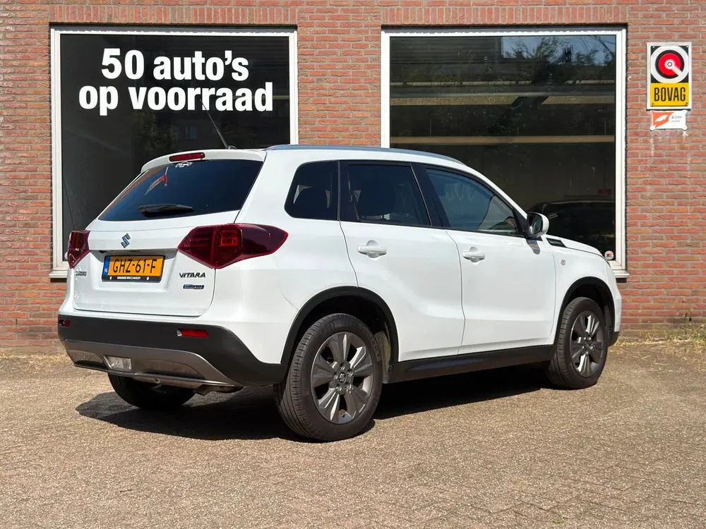 Suzuki Vitara 1.4 Boosterjet Select Smart Hybrid uit 2021, foto 3