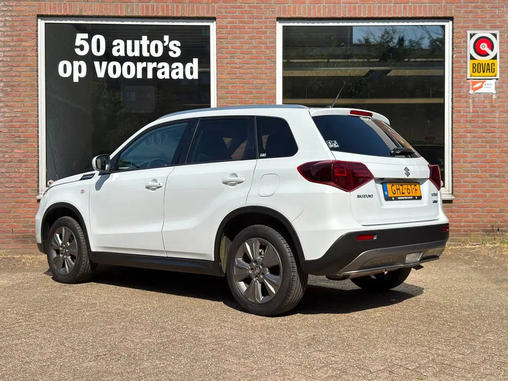 Suzuki Vitara 1.4 Boosterjet Select Smart Hybrid uit 2021, foto 4