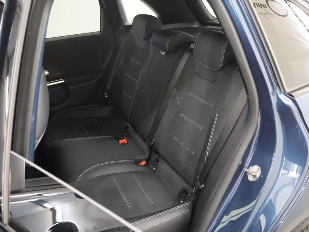 Mercedes-Benz B-Klasse 250 e AMG Line uit 2021, foto 11