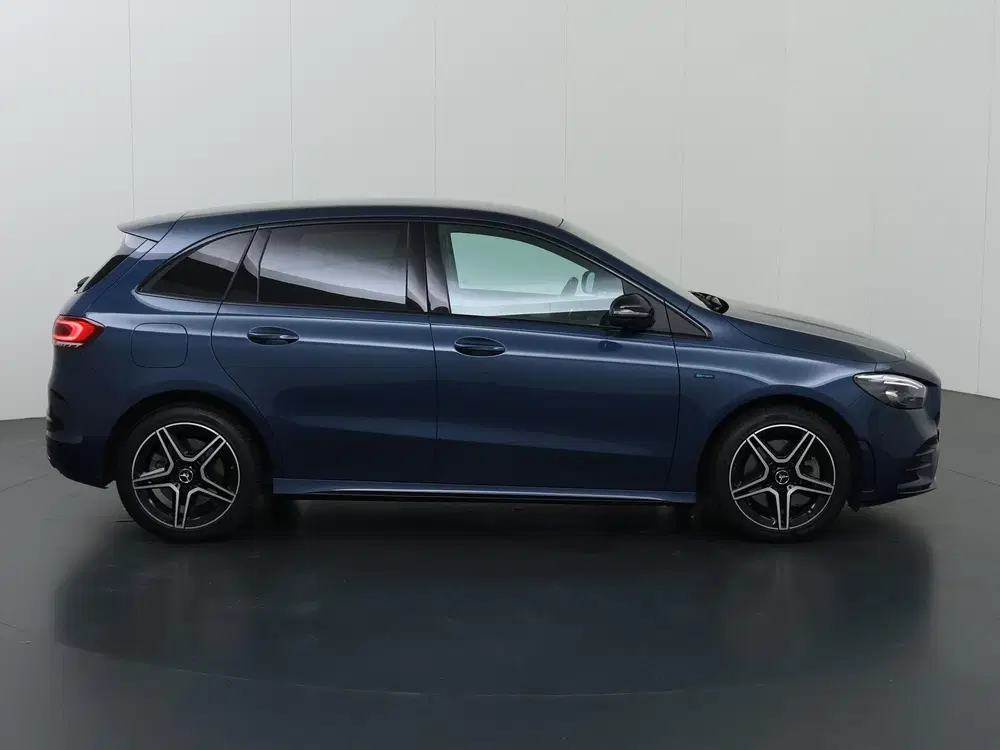 Mercedes-Benz B-Klasse 250 e AMG Line uit 2021, foto 6