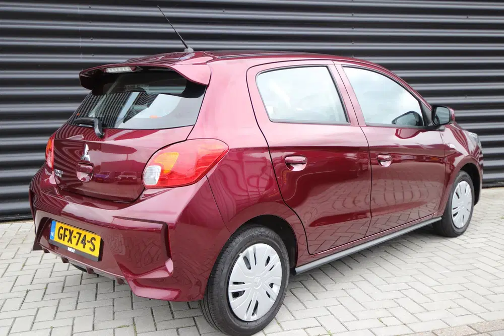 Mitsubishi Space Star 1.2 Connect+ Wine Red NL-Auto uit 2024, foto 2
