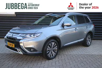 Mitsubishi Outlander 2.0 2WD Limited 7 persoons NL-Auto uit 2019