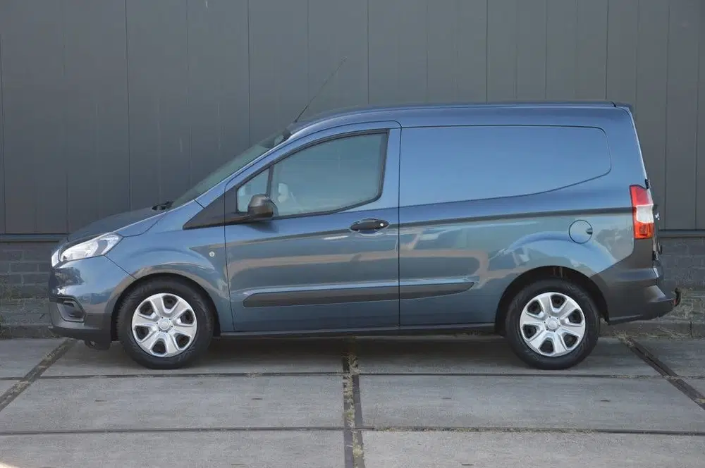 Ford Transit Courier 1.5 TDCI Euro 6 Trend Duratorq S&S Airc uit 2019, foto 11