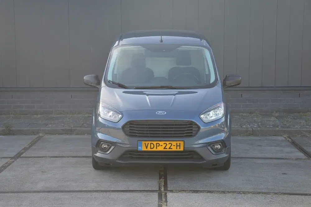Ford Transit Courier 1.5 TDCI Euro 6 Trend Duratorq S&S Airc uit 2019, foto 12