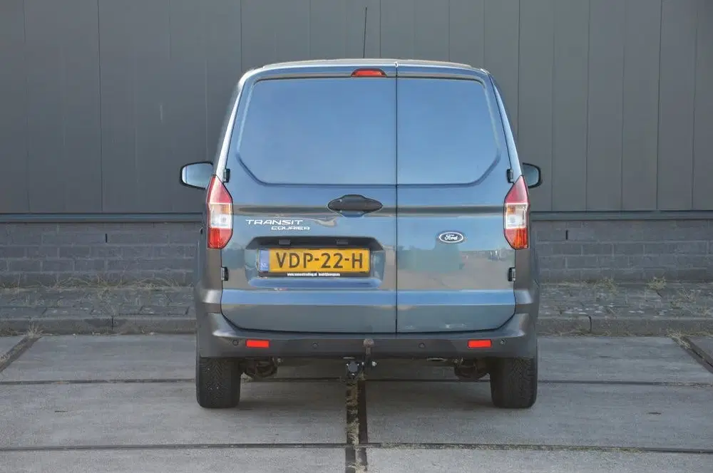 Ford Transit Courier 1.5 TDCI Euro 6 Trend Duratorq S&S Airc uit 2019, foto 13