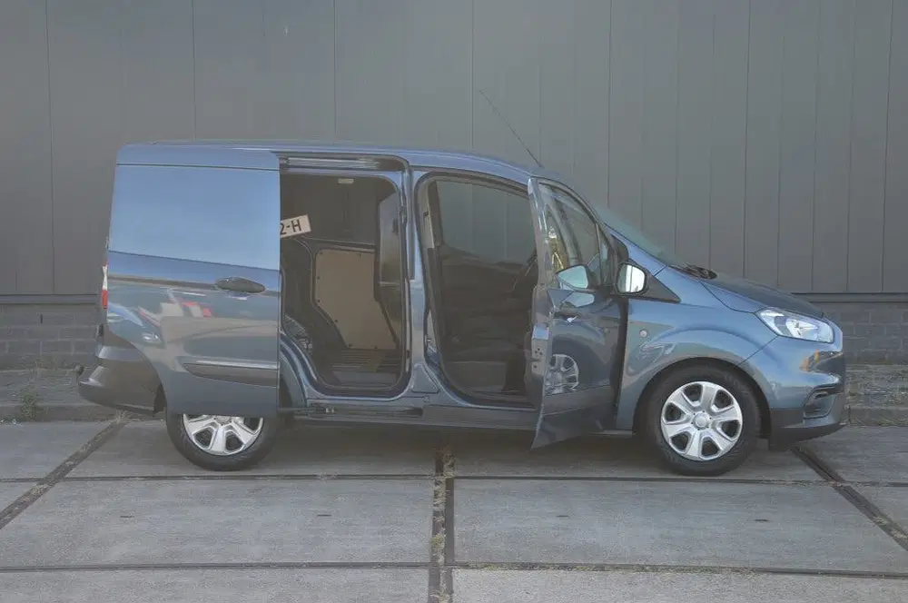 Ford Transit Courier 1.5 TDCI Euro 6 Trend Duratorq S&S Airc uit 2019, foto 4