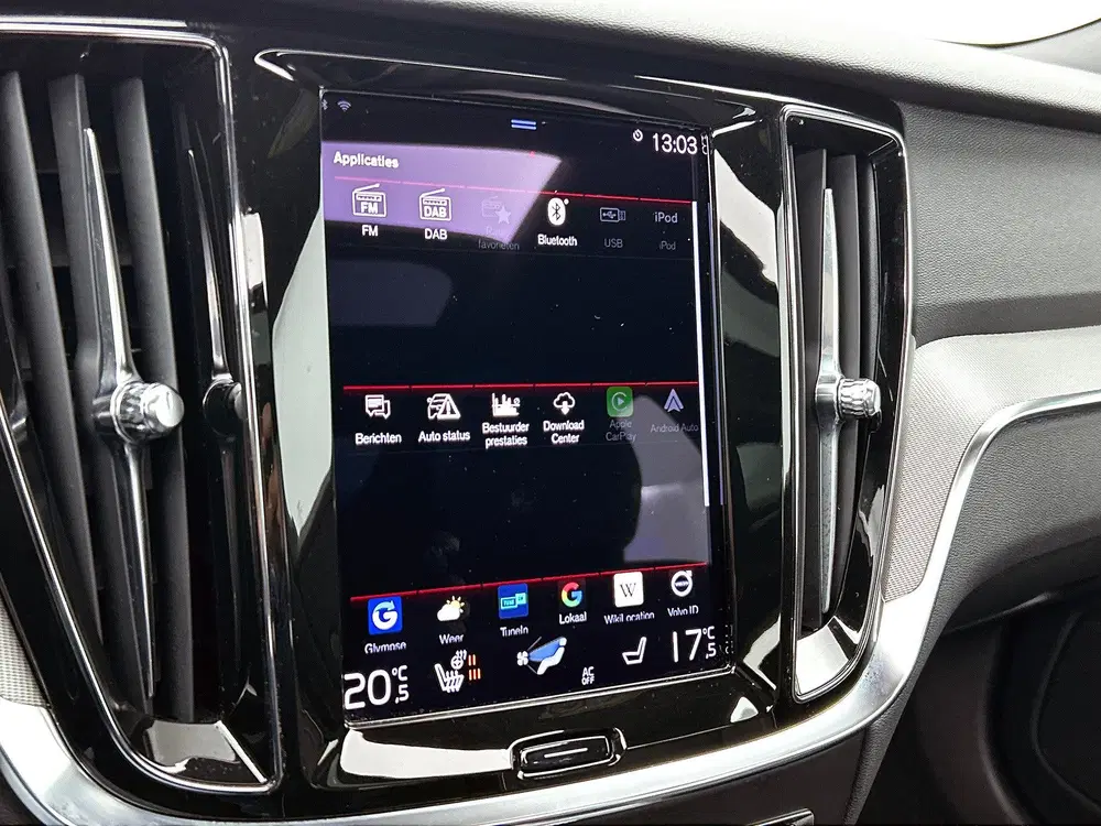 Volvo V60 T8 Hybride AWD R-Design SOH 94% uit 2021, foto 11